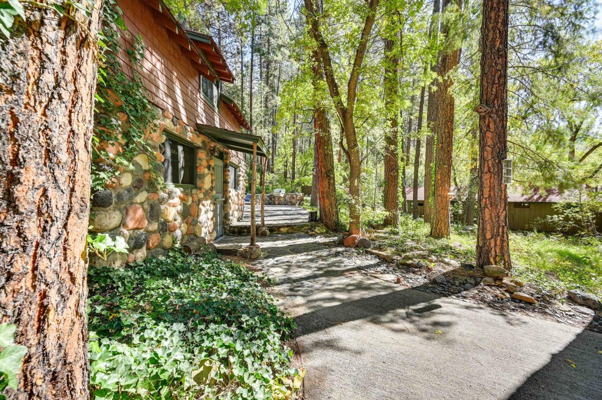 Peaceful Sedona Retreat With Patio And Mtn Views! Apartamento Exterior foto