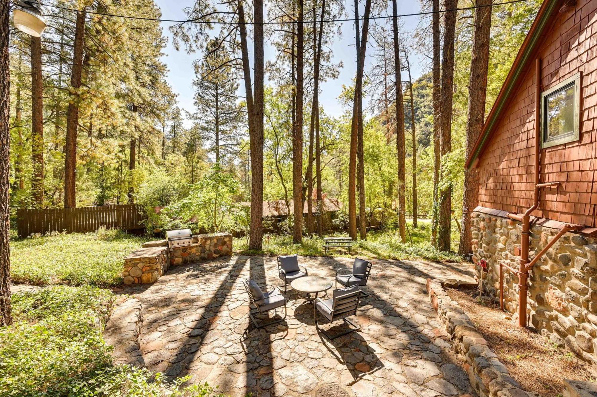 Peaceful Sedona Retreat With Patio And Mtn Views! Apartamento Exterior foto